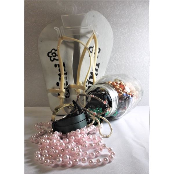 Jar of Costume Jewelry and Pair of Size 39 Flip Flops