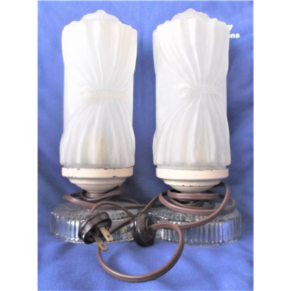 TWO Vintage Lamps - Tested and WORKS - 10 inches tall