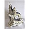 Image 1 : Wolves Statue