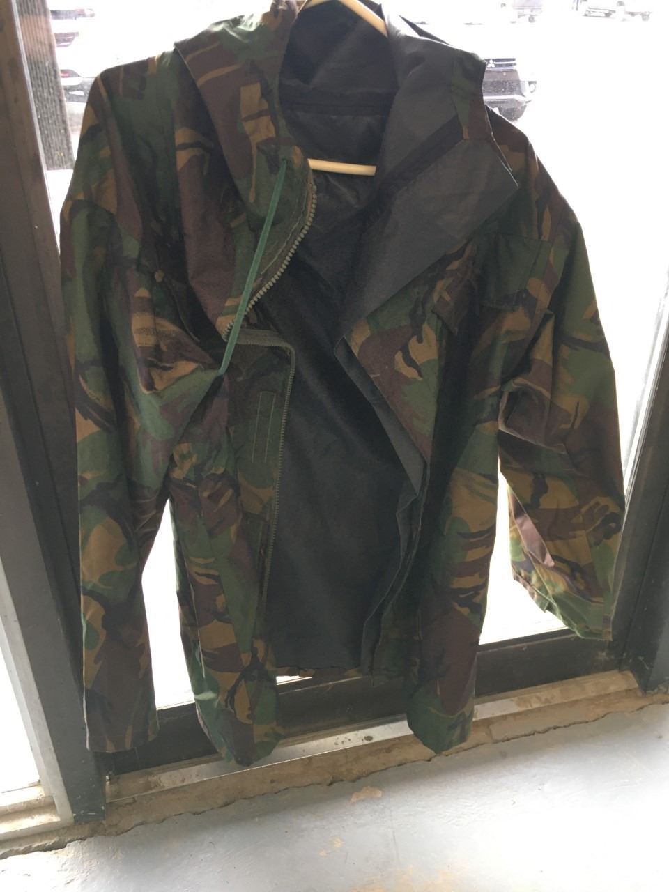 BROWNING Camouflage Pattern Down Jacket, Men's Size L unclear brown type Vintage Second Hand