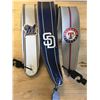 Image 1 : THREE Guitar Straps