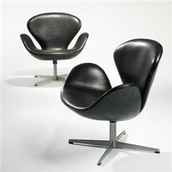 Arne Jacobsen, Swan chairs, pair