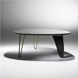 Isamu Noguchi, Rudder coffee table, model IN-52