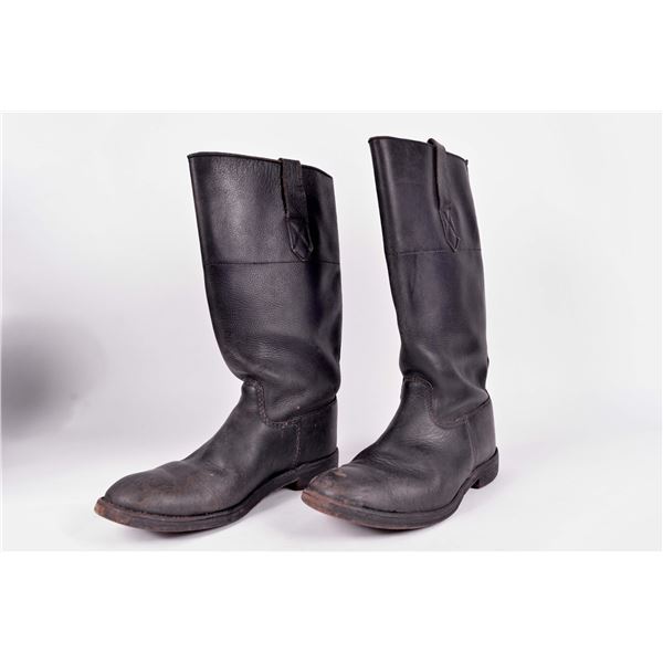 Officer Boots, World War II