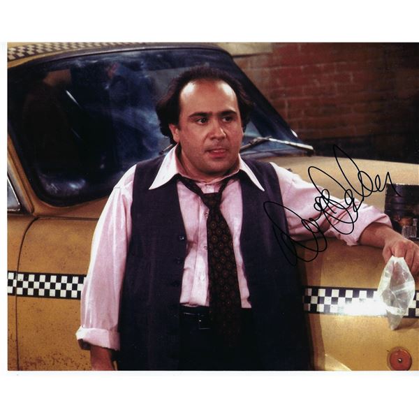 Taxi Danny DeVito signed photo