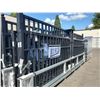 Image 2 : SUIHE 20' BI-PARTING BLACK METAL FRAME DRIVEWAY GATE L20' X H5'