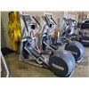 Image 2 : PRECOR EFX COMMERCIAL SELF POWERED ELLIPTICAL CROSS TRAINER WITH DISPLAY