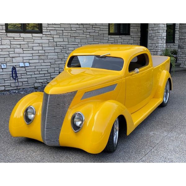 1937 FORD CUSTOM PICKUP TRUCK