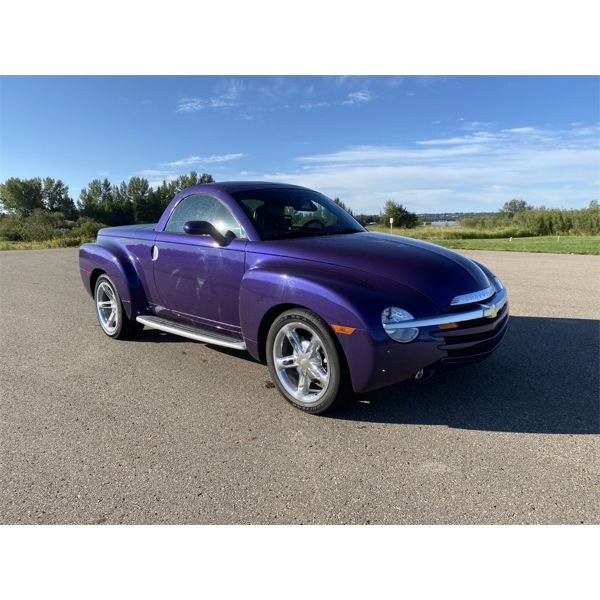 2004 CHEVROLET SSR