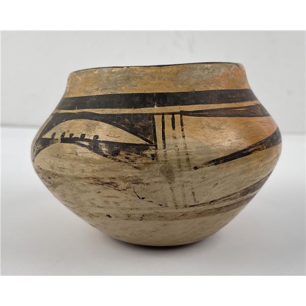 Antique Hopi Indian Pueblo Pottery Vase