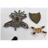 Image 6 : Group of Navy Hat Badges Artillery