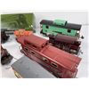 Image 12 : Large Lot of Lionel Trains