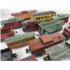 Image 6 : Large Lot of Lionel Trains