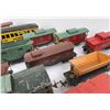 Image 7 : Large Lot of Lionel Trains
