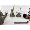 Image 3 : Antique Montana Ranch Bells Wind Chime