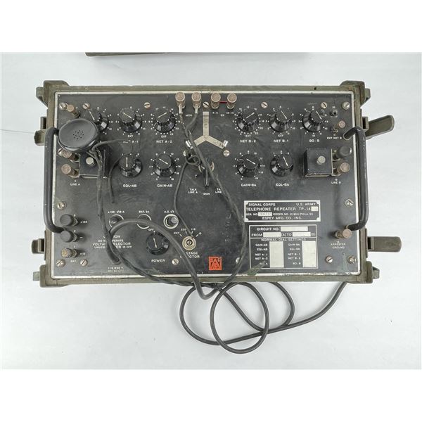Signal Corps US Army Telephone Repeater TP-14