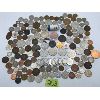 Image 1 : JOB LOT OF COLLECTIBLE TOKENS AND CURRENCY