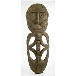 A STYLISED SEPIK HOOK
