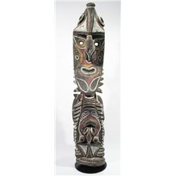 A WASKUK ANCESTOR SCULPTURE