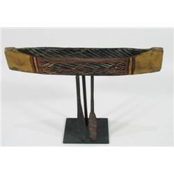 A YOLNGU MODEL CANOE