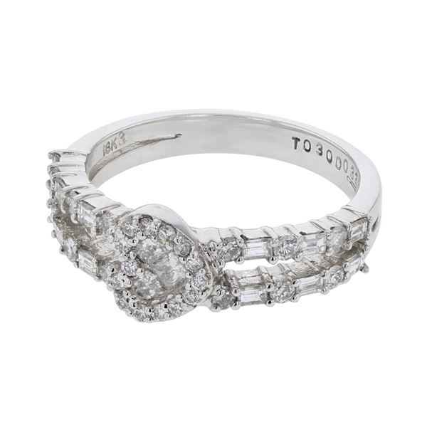 Natural 0.81 CTW Baguette & Diamond Ring 18K White Gold - REF-122T4X
