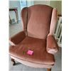 Image 3 : Antique CROEHLER Wing Back Rose Pink Velvet Chair
