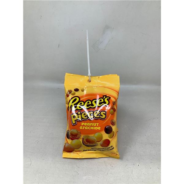 Reese's Pieces Peanut Candys with Crunchy Shell (4 x 104g)