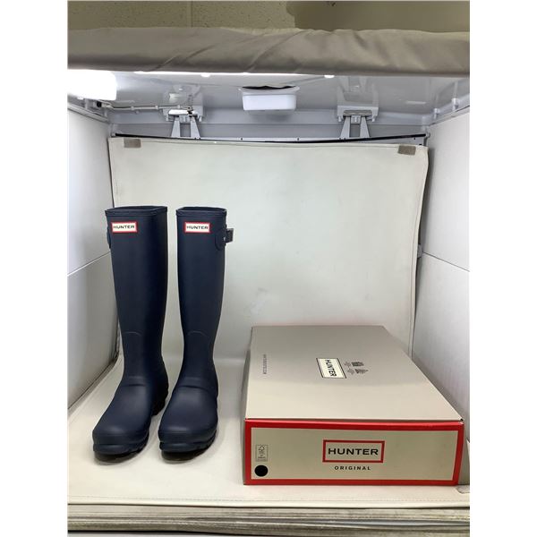 Hunter Original Navy Boots Size 7
