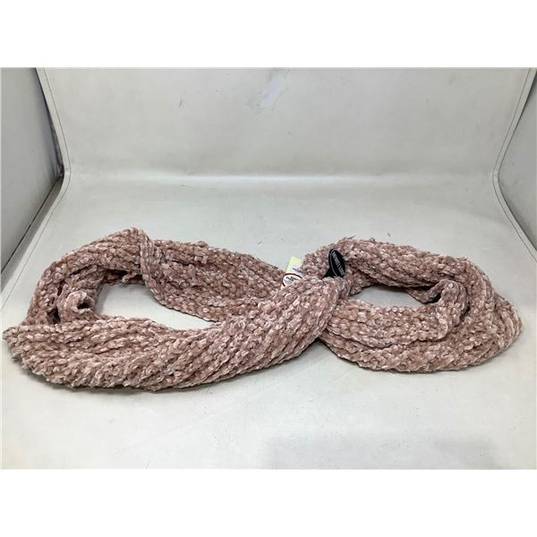 Infinity Loop Knit Scarf