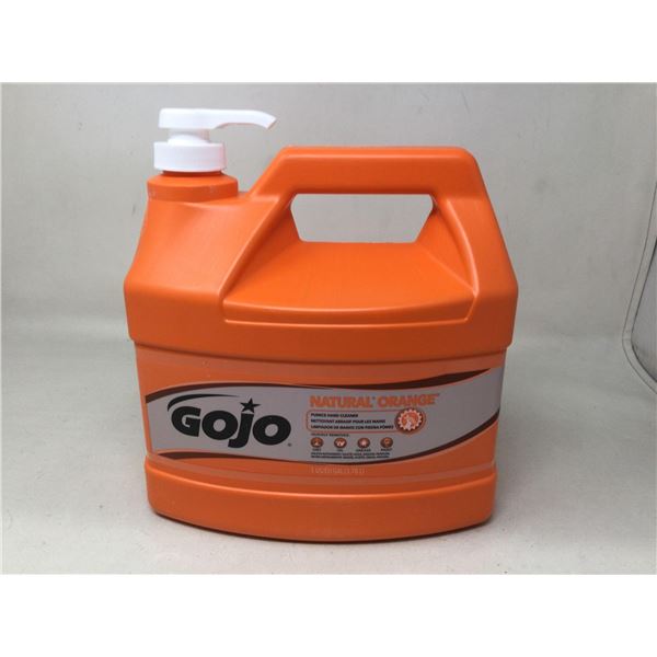 Gojo Natural Orange Pumice Hand Cleaner