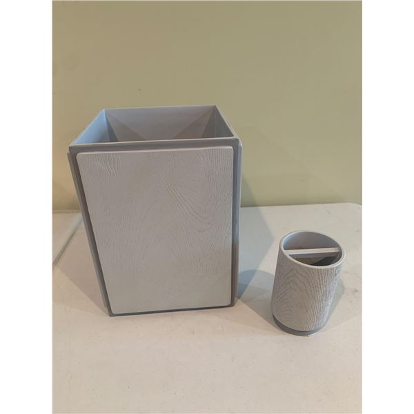 NEW Grey Tissue Box & Toothbrush Holder