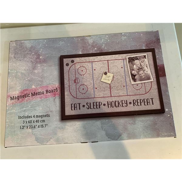 NEW Hockey Magnetic Post Memo Board