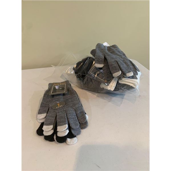 NEW Lot of Gloves with Touch Screen Finger Tips (6 Pairs)