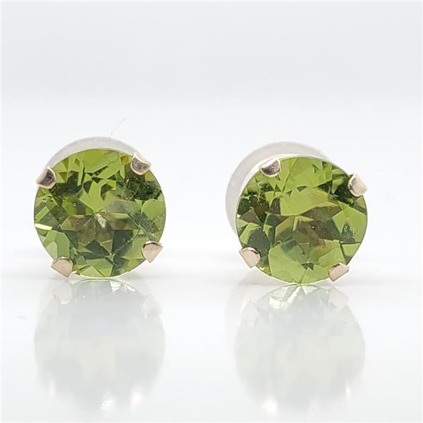 10K Yellow Gold Peridot(1.2ct) Earrings (~weight 0.46g), Made in Canada, Suggested Retail Value $250