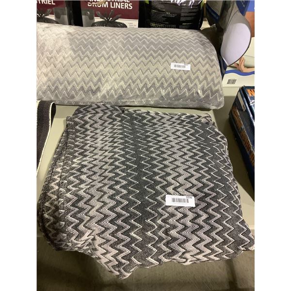 Life Comfort Eco Textured Throw Blanket (60in x 70in)