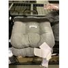Image 1 : Seat Cushion Lot of 2