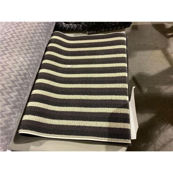 Pearl Loop Scraper Outdoor Mat (23.6in x 35.4in)