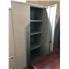 Image 2 : GREY 6' STATIONARY CABINET