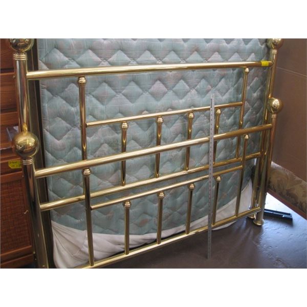 QUEEN SIZE BRASS BED FRAME