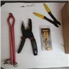 Image 2 : BOX OF MISC. TOOLS