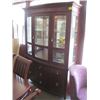 Image 3 : LG. DINING TABLE WITH 6 CHAIRS & 1 LEAF WITH MATCHING CHINA CABINET
