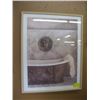 Image 1 : FRAMED PRINT OF THE BATHTUB