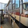 Image 3 : 2002 MONACO WINDSOR 40' DIESEL PUSHER MOTORHOME - VIN #1RF12061X22015443