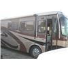 Image 5 : 2002 MONACO WINDSOR 40' DIESEL PUSHER MOTORHOME - VIN #1RF12061X22015443