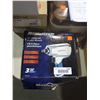 Image 2 : Mastercraft Air-Powered Impact Wrench 1/2in