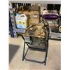 Image 1 : Grizzly Outdoors Hunting Stool