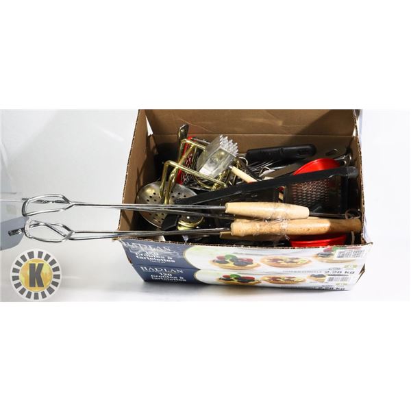 ESTATE BOX KITCHEN UTENSILS