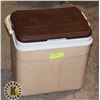 Image 1 : BROWN LID FLAIR COOLER WITH HANDLE