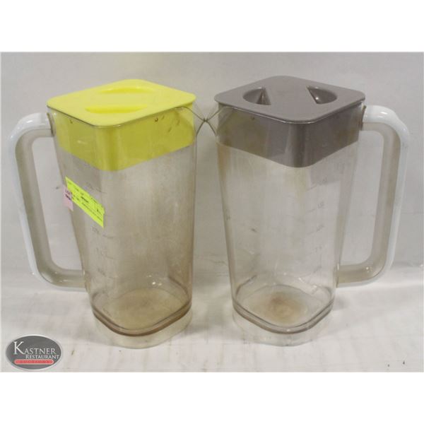 LOT OF TWO LEMONADE PITCHERS 2 LITRE