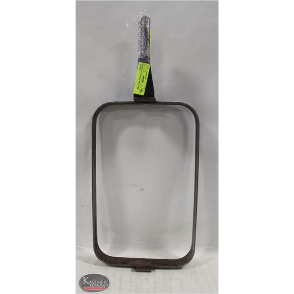 LARGE RECTANGLE PAN CAKE SHAPER